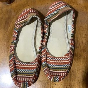 Women’s size 8 flat by Samuel